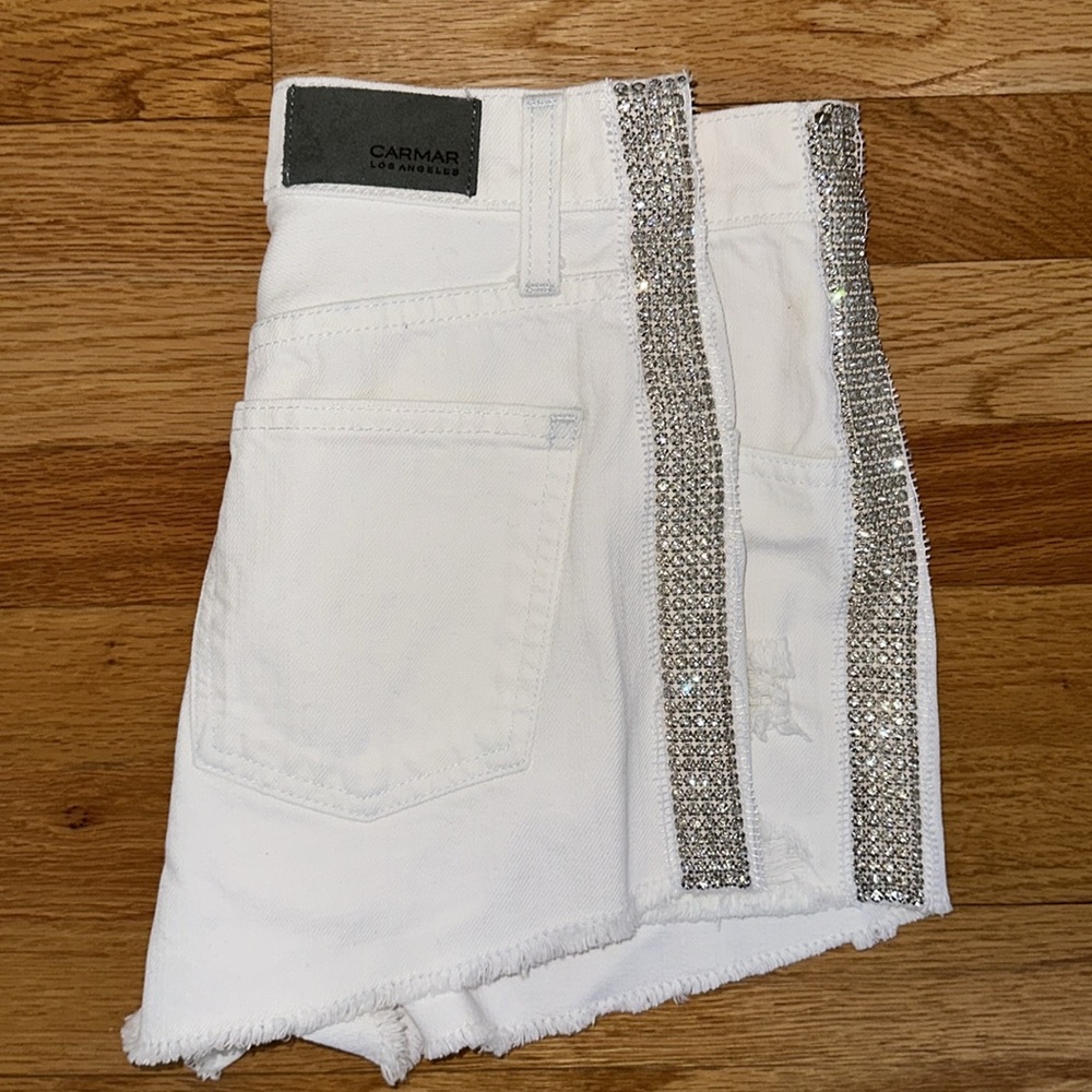 NWT LF Carmar High Waisted White Denim Shorts W/ Rhinestone Sides